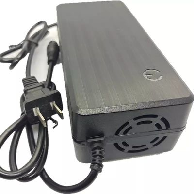 Van de de Kraanstop van Ce D van UL GS PSE SAA Globale Laptop Li Ion Car Battery Charger 16.8V 3A